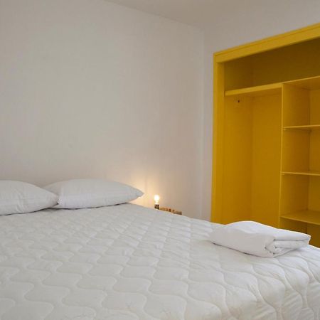 Home Aris Apartments 201 Меделин Екстериор снимка